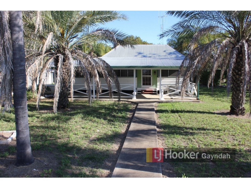 8 Boyd Street, Gayndah QLD 4625