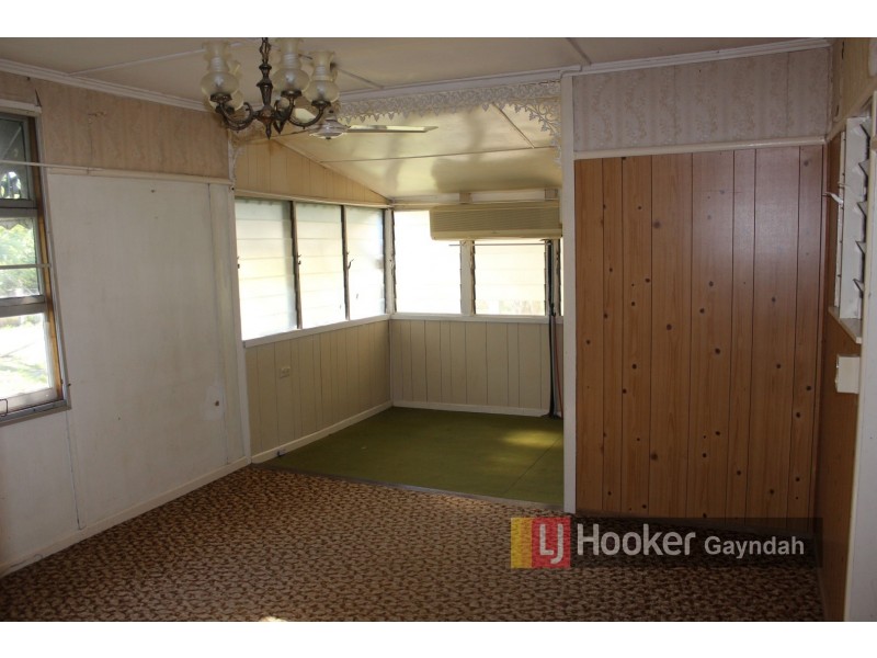 8 Boyd Street, Gayndah QLD 4625