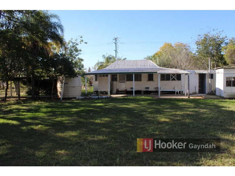 8 Boyd Street, Gayndah QLD 4625