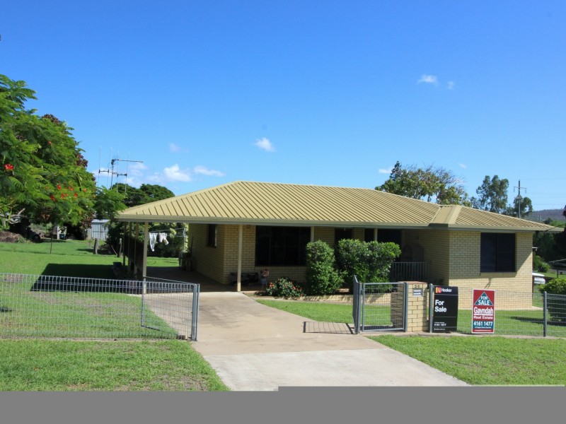 36 Pineapple Street, Gayndah QLD 4625