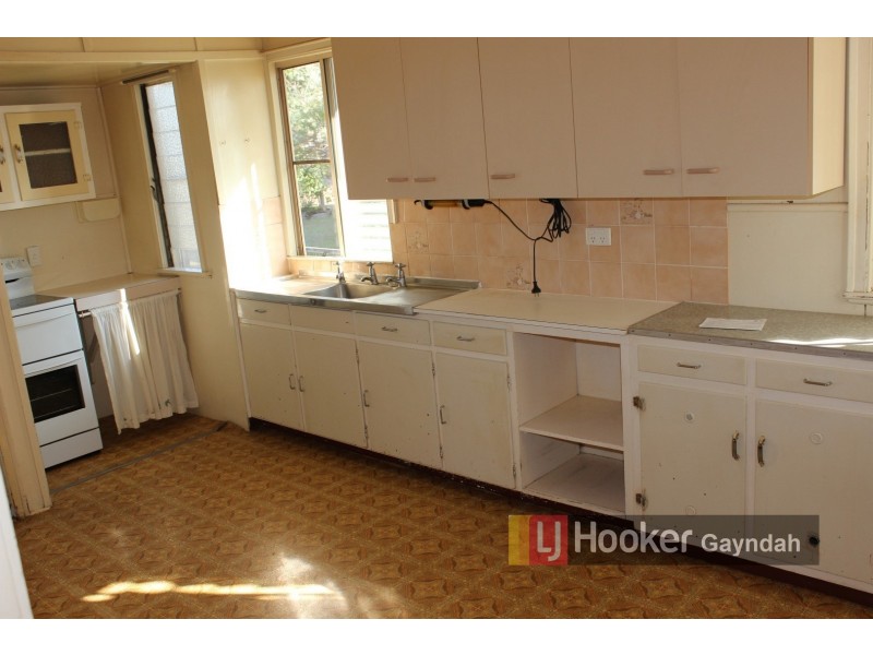 17 Kimber Street, Biggenden QLD 4621
