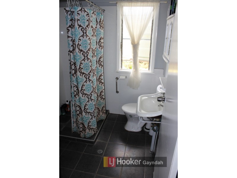 15 Kimber Street, Biggenden QLD 4621