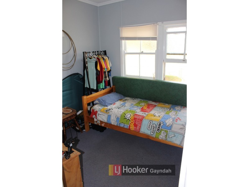 15 Kimber Street, Biggenden QLD 4621