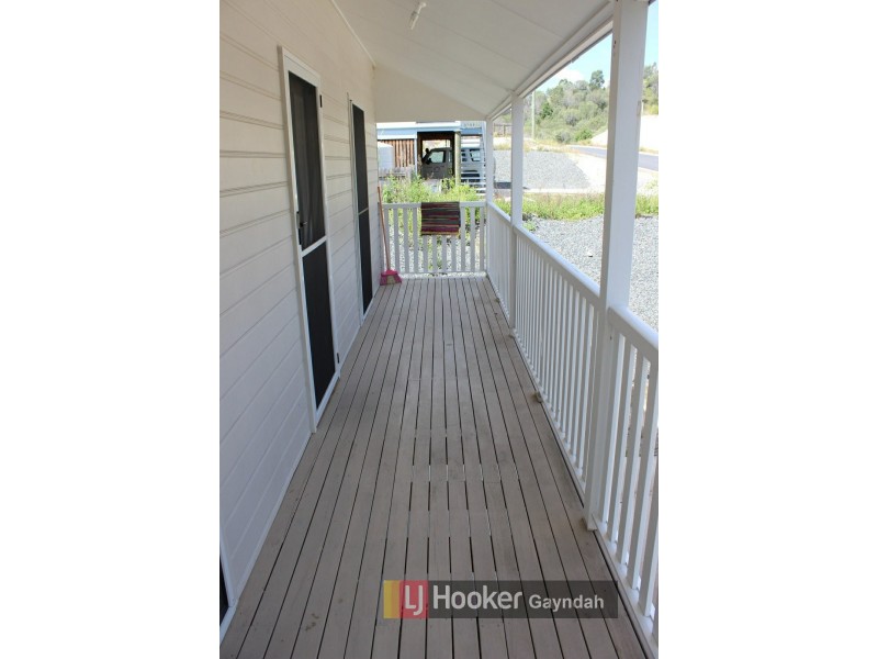 6 Shand Street, Mount Perry QLD 4671