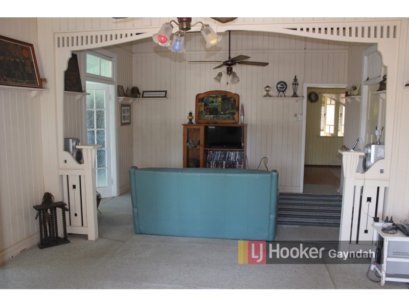 22 Moreton Street, Eidsvold QLD 4627