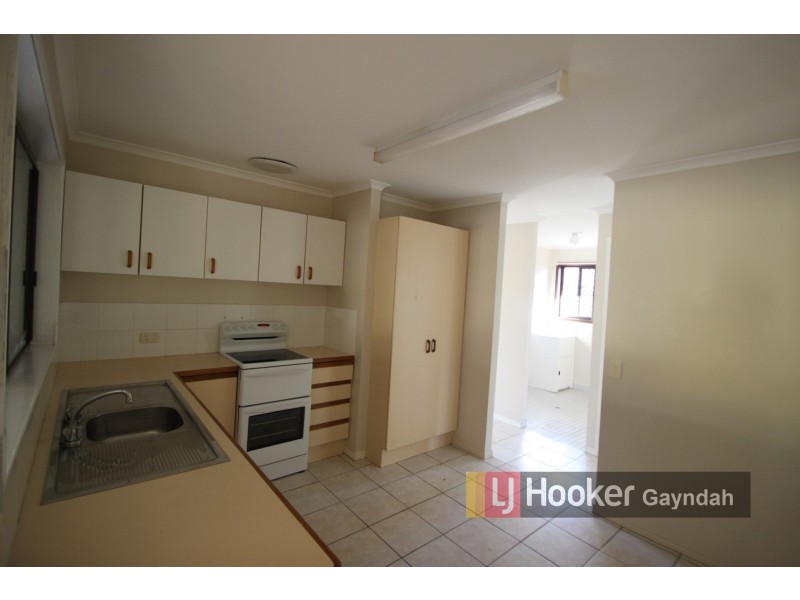 28 Galatea Street, Point Vernon QLD 4655
