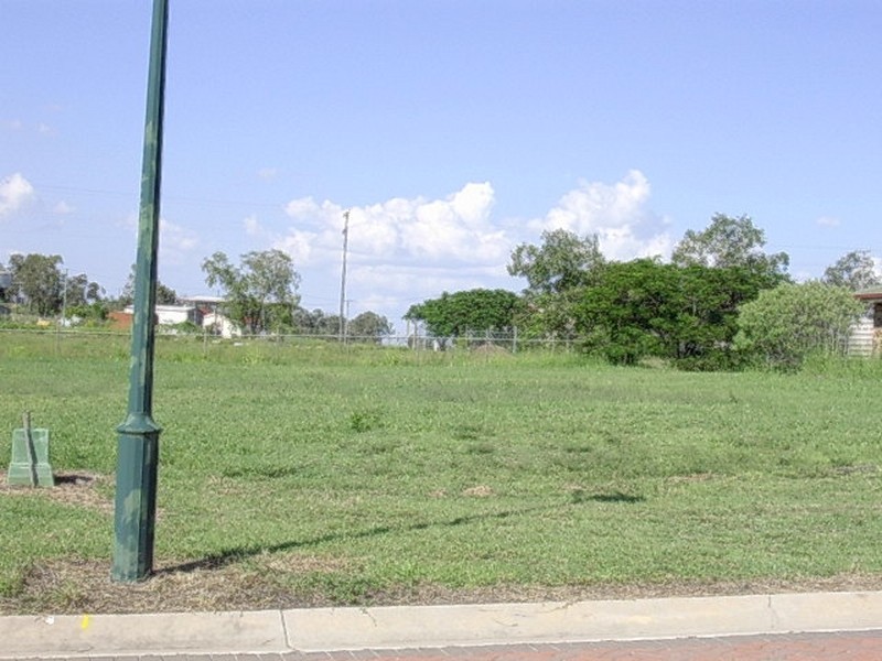 2 Petaluma Court, Gayndah QLD 4625