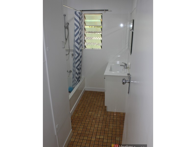 38 Pineapple Street, Gayndah QLD 4625