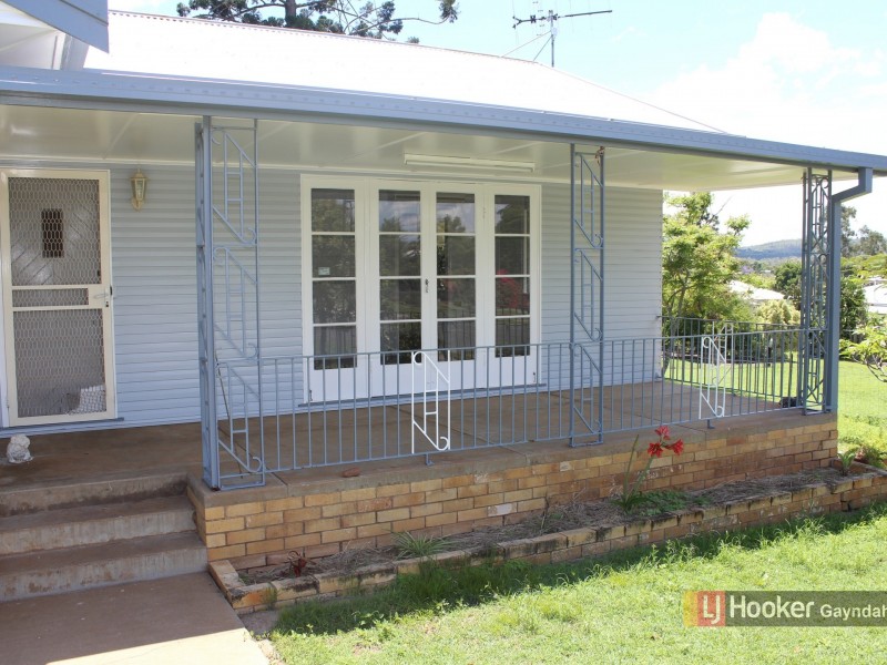 38 Pineapple Street, Gayndah QLD 4625