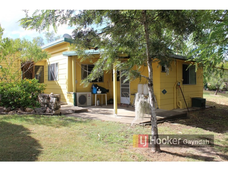 11335 Isis Highway, Coalstoun Lakes QLD 4621