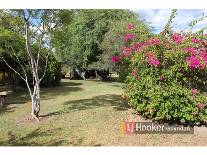 11335 Isis Highway, Coalstoun Lakes QLD 4621