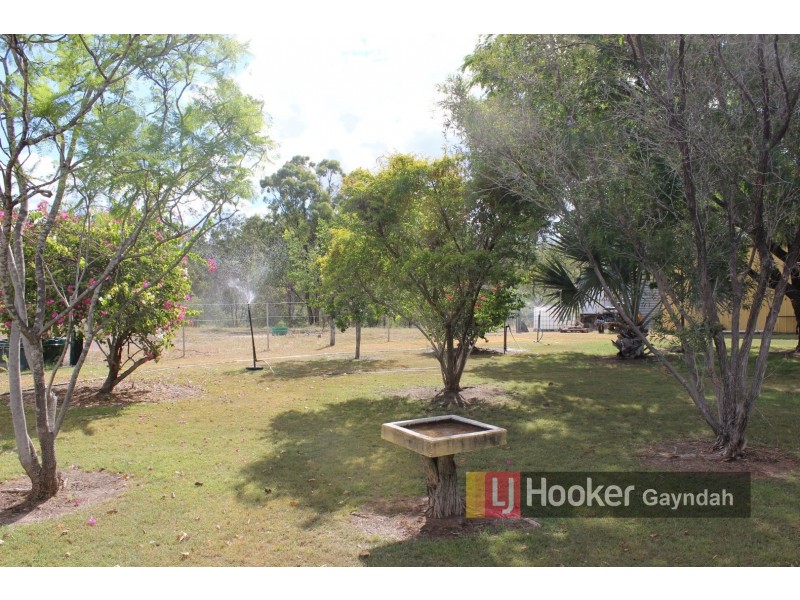 11335 Isis Highway, Coalstoun Lakes QLD 4621