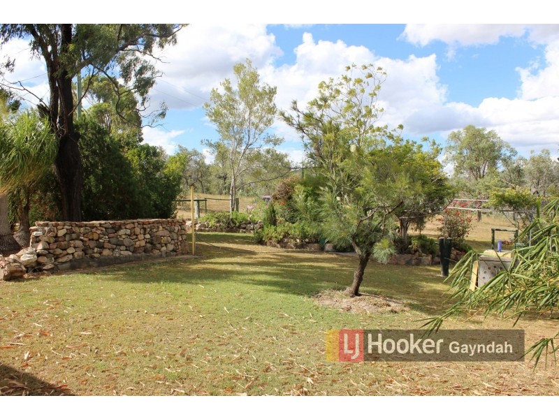 11335 Isis Highway, Coalstoun Lakes QLD 4621