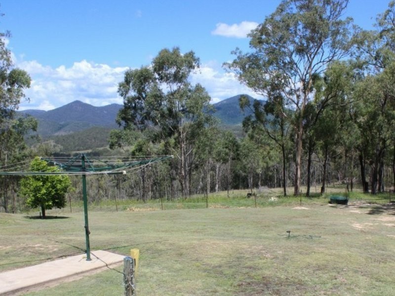 18 Log Hole Lane, Mount Perry QLD 4671