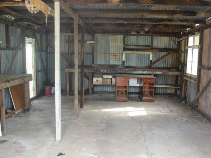 11 Arthur Street, Gayndah QLD 4625