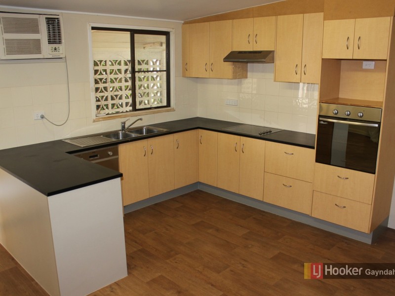 48 Bridge Street, Gayndah QLD 4625