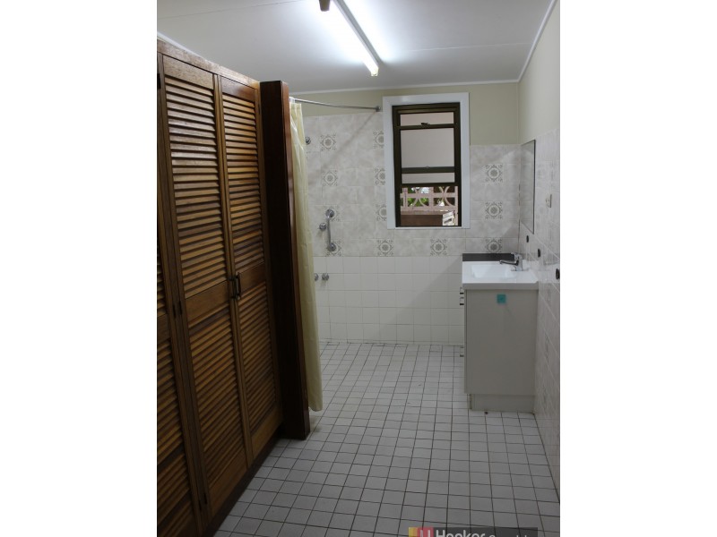 48 Bridge Street, Gayndah QLD 4625