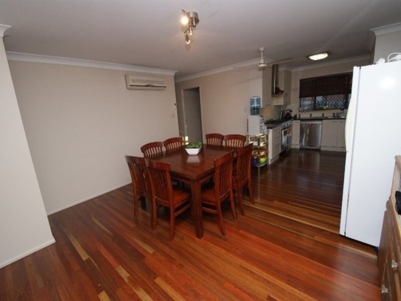 23 Hilltop Parade, Avoca QLD 4670