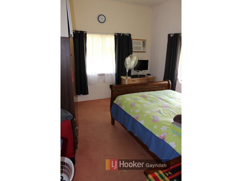 10 Carey Street, Gayndah QLD 4625