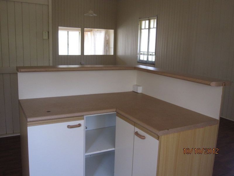 36 Warton Street, Gayndah QLD 4625