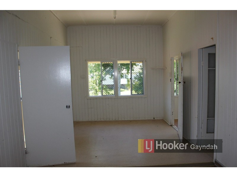 87 Capper Street, Gayndah QLD 4625