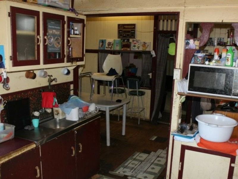 93 Moreton Street, Eidsvold QLD 4627