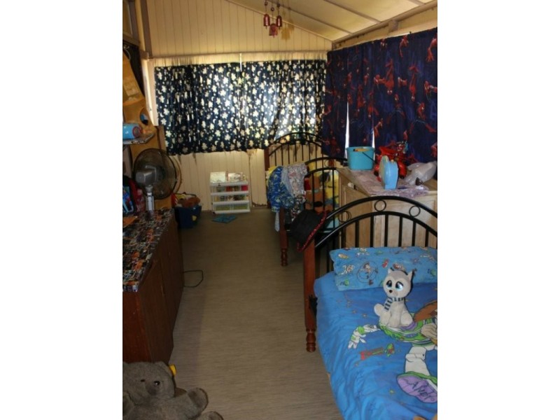 93 Moreton Street, Eidsvold QLD 4627