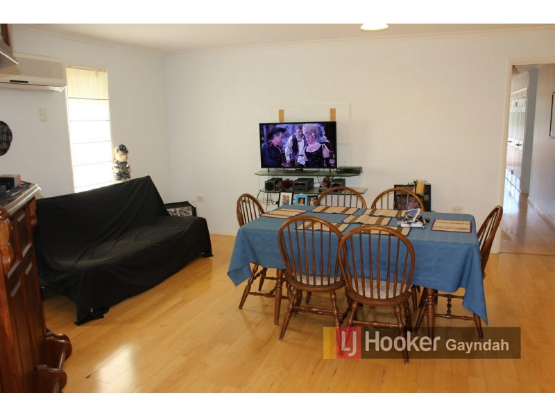 16 Sam Weller Ave, Gayndah QLD 4625