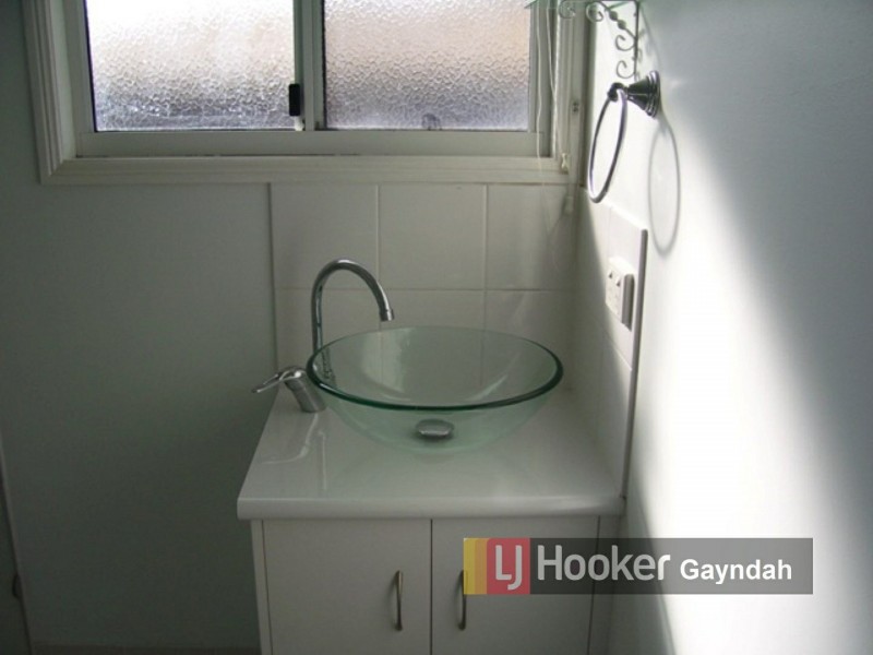 16 Sam Weller Ave, Gayndah QLD 4625