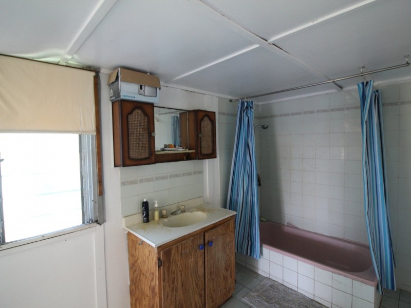 3 Mary Street, Biggenden QLD 4621