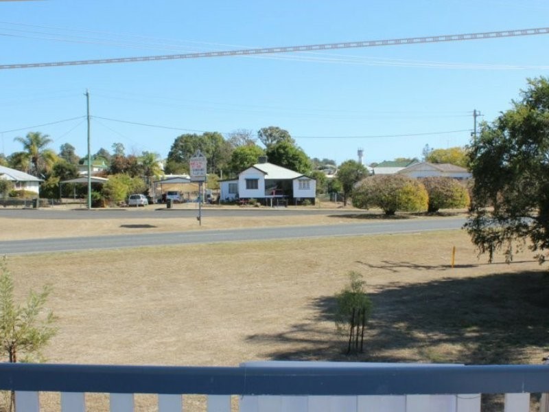 26 Leichhardt Street, Mundubbera QLD 4626