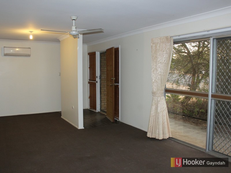 37 Pineapple Street, Gayndah QLD 4625