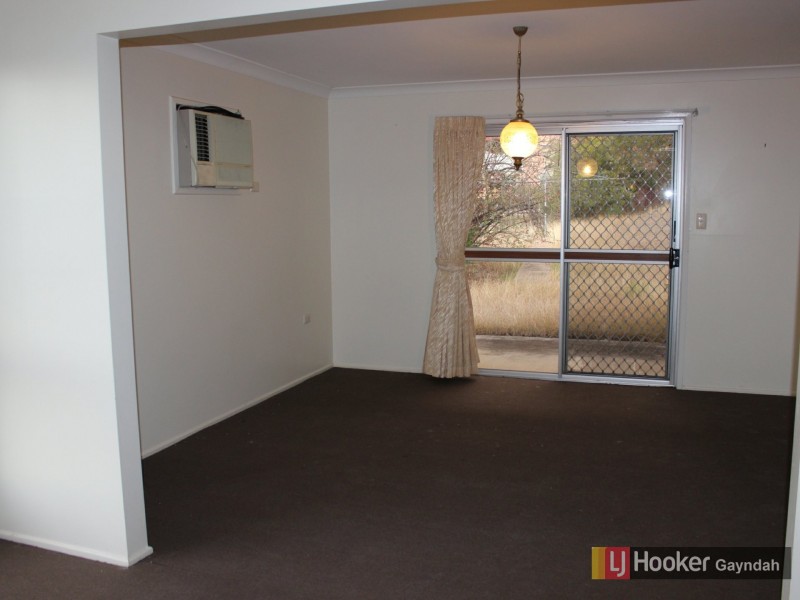 37 Pineapple Street, Gayndah QLD 4625