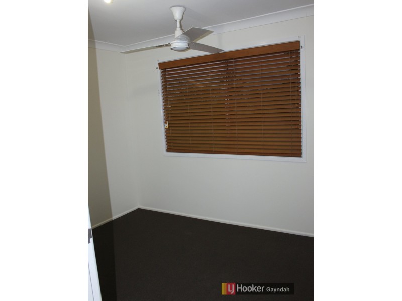 37 Pineapple Street, Gayndah QLD 4625