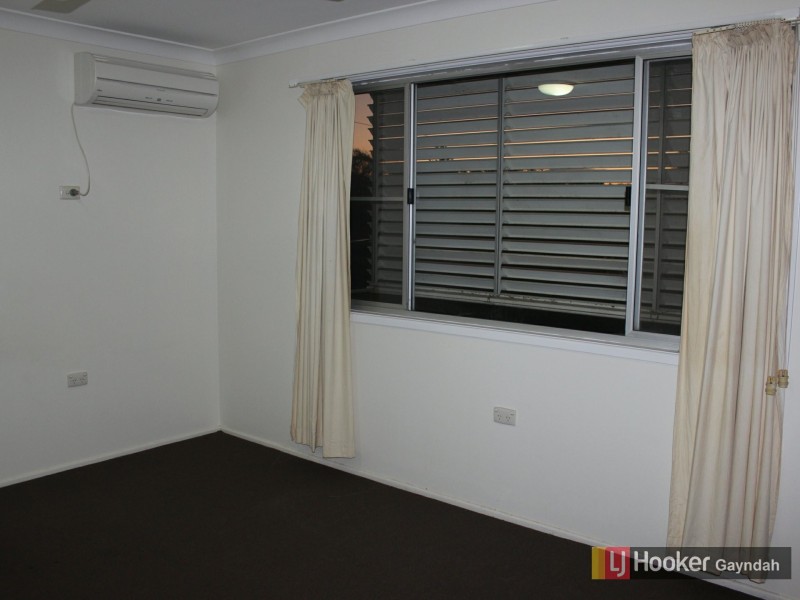 37 Pineapple Street, Gayndah QLD 4625