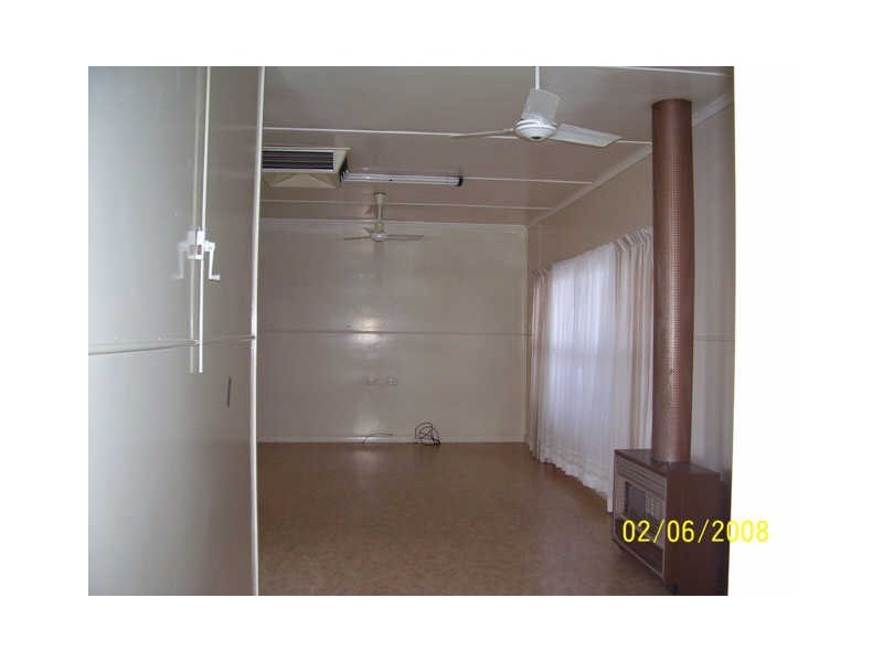 28 Porter, Gayndah QLD 4625