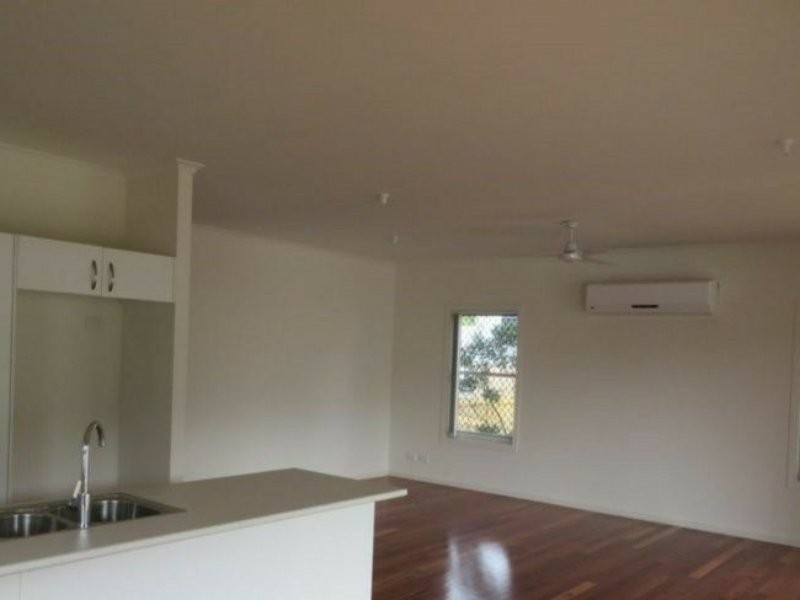 34 Mason Street, Mount Perry QLD 4671