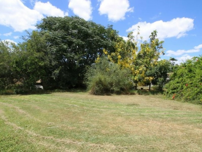 16 Exhibition Street, Degilbo QLD 4621