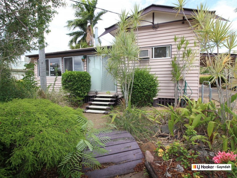 45 Warton Street, Gayndah QLD 4625