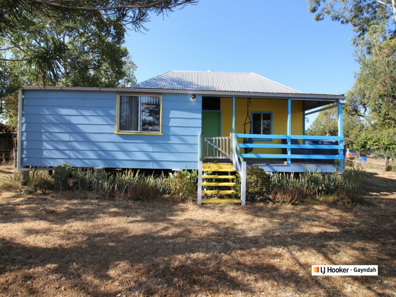 56 Queen Street, Gayndah QLD 4625