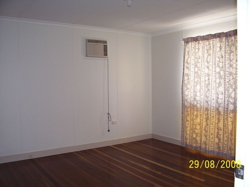 42 Meyer Street, Gayndah QLD 4625