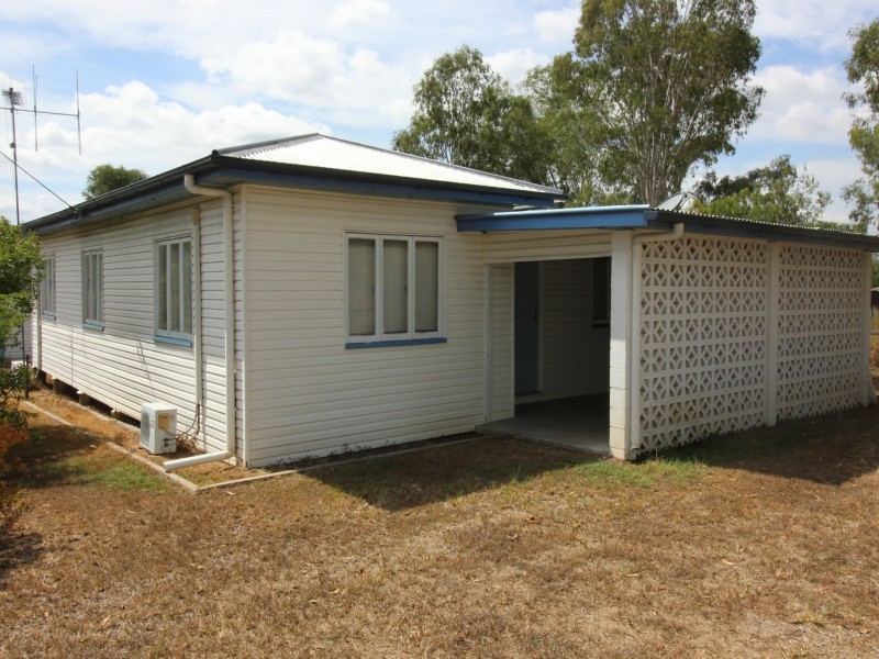 1 Frederick Street, Eidsvold QLD 4627