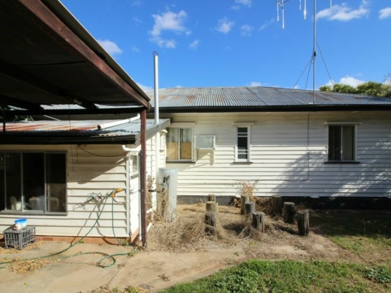 13 Boyd Street, Gayndah QLD 4625