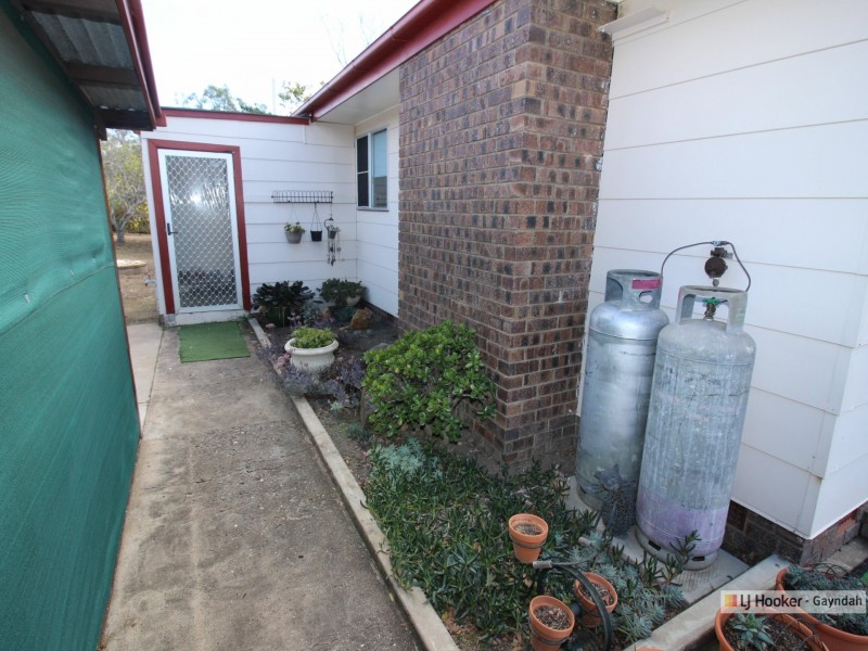 11341 Isis Highway, Coalstoun Lakes QLD 4621