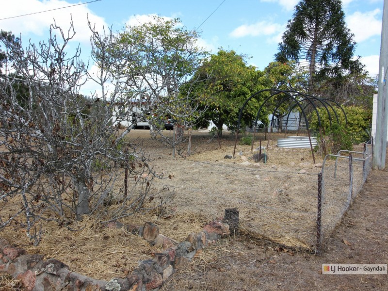 11341 Isis Highway, Coalstoun Lakes QLD 4621