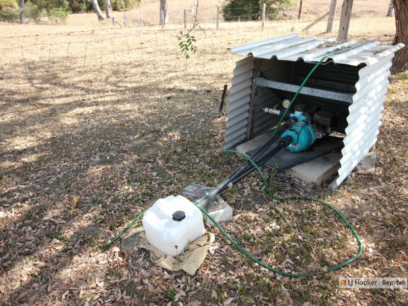 385 Curtis Russell Road, Coringa QLD 4621