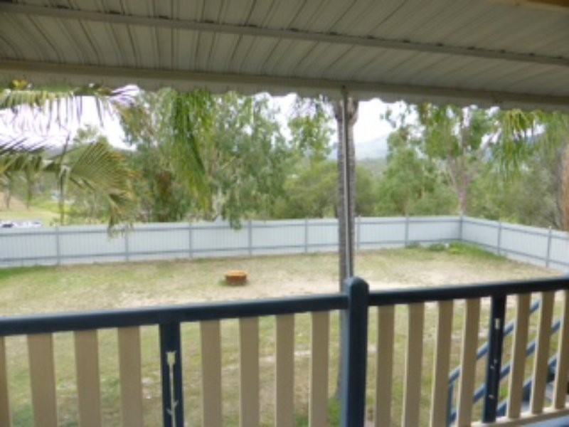 3 Stones Avenue, Mount Perry QLD 4671