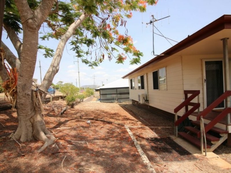 43 Porter Street, Gayndah QLD 4625