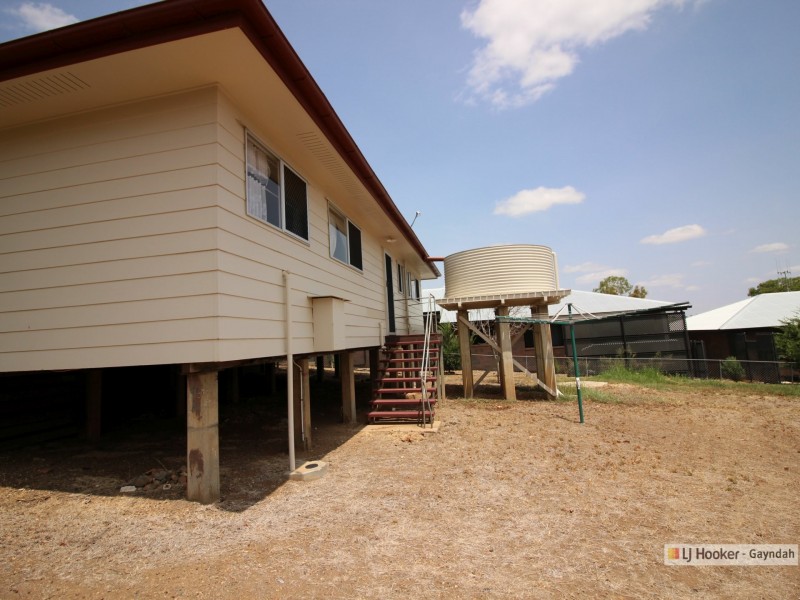 43 Porter Street, Gayndah QLD 4625