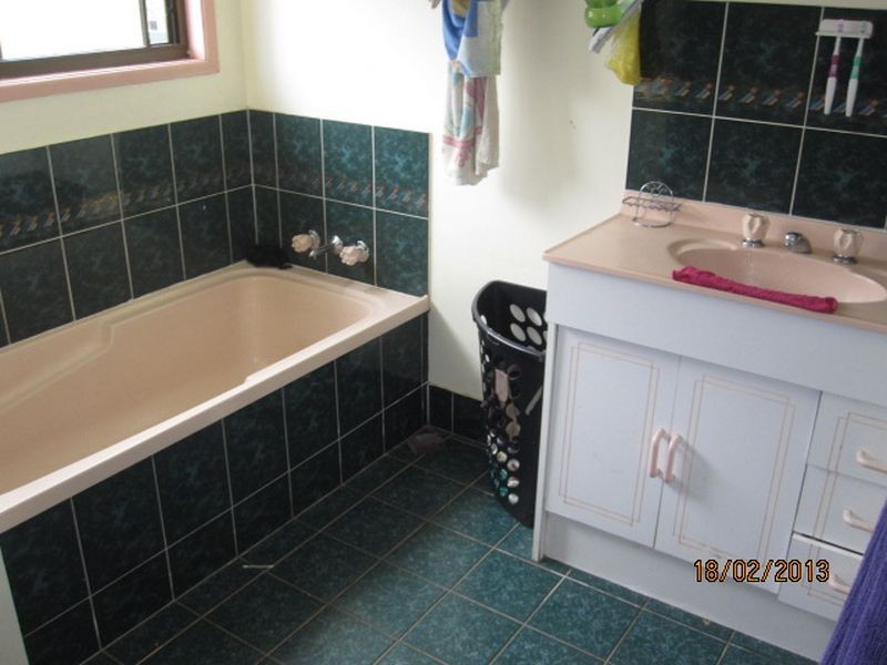 33 Juliet Street, Gayndah QLD 4625